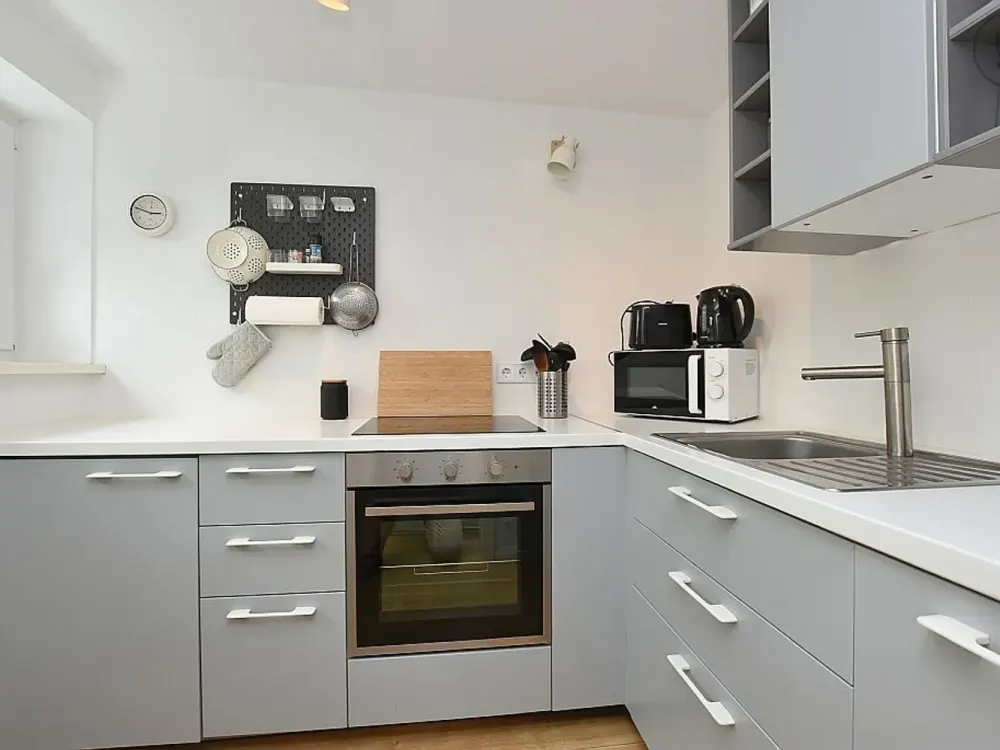 Modern möblierte Wohnung mit Fußbodenheizung in Esslingen am Neckar