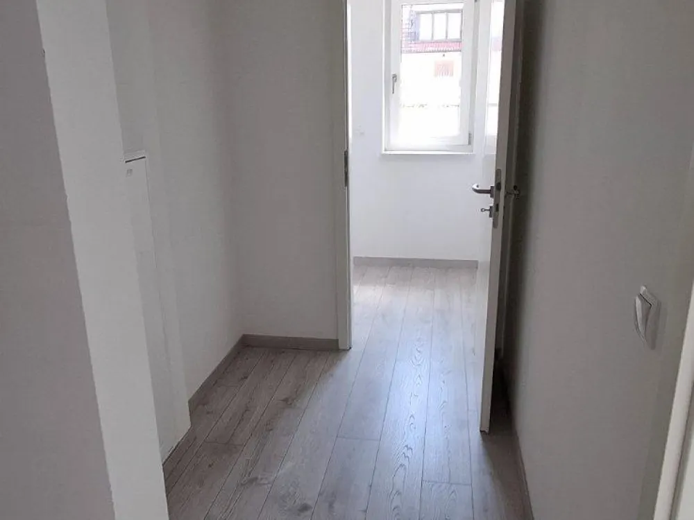 2 Zimmer Wohnung mit Gartenanteil & Stellplatz in Nürnberg