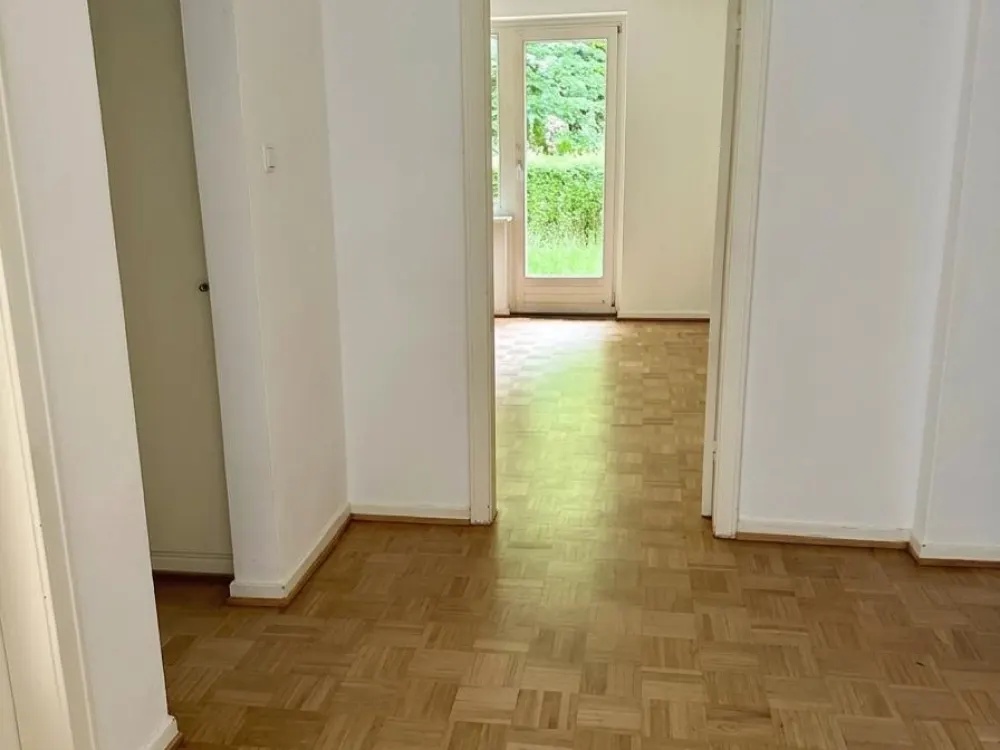 Ruhige Lage in Rahlstedt/Oldenfelde mit Terrasse zur Miete - Wentzel Dr.
