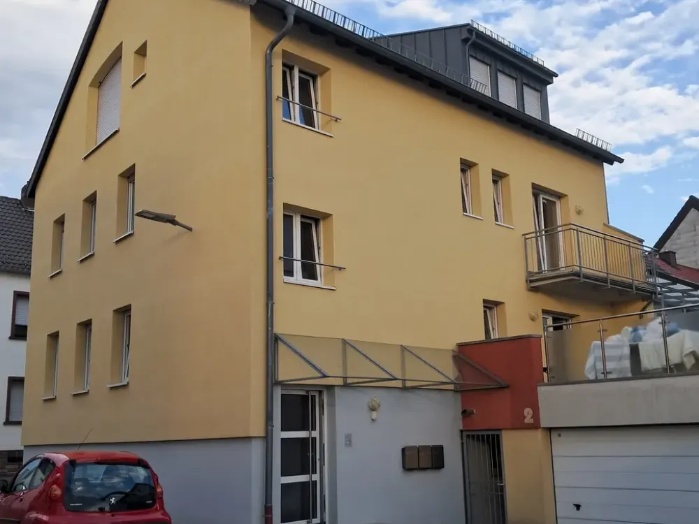 Sunny and Quiet Apartment in the Heart of St.Ingbert