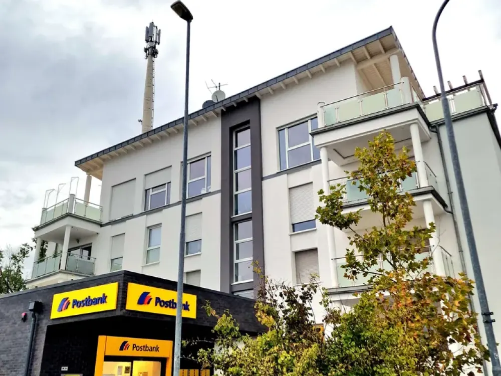 Zentral gelegene luxuriöse 2-Zi. Wohnung in Langen mit traumhafter Sonnenterasse!