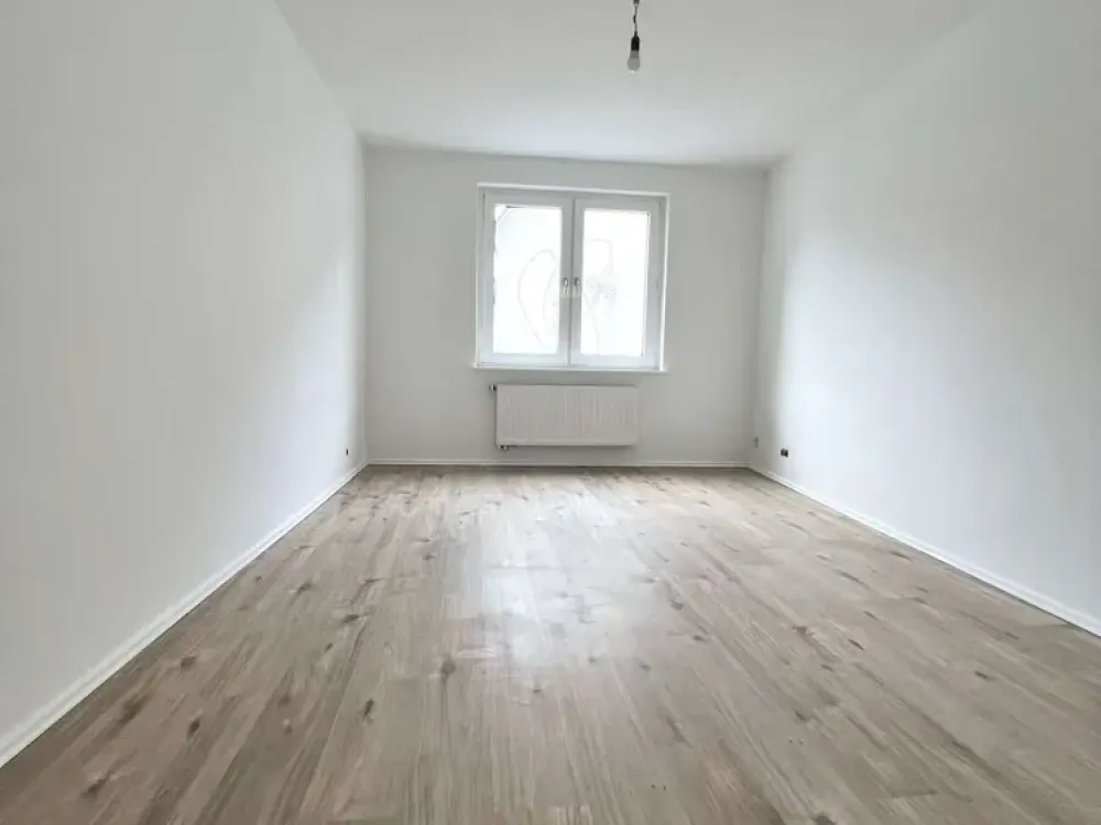 Renovierte 2-Zimmer-Wohnung mit Balkon