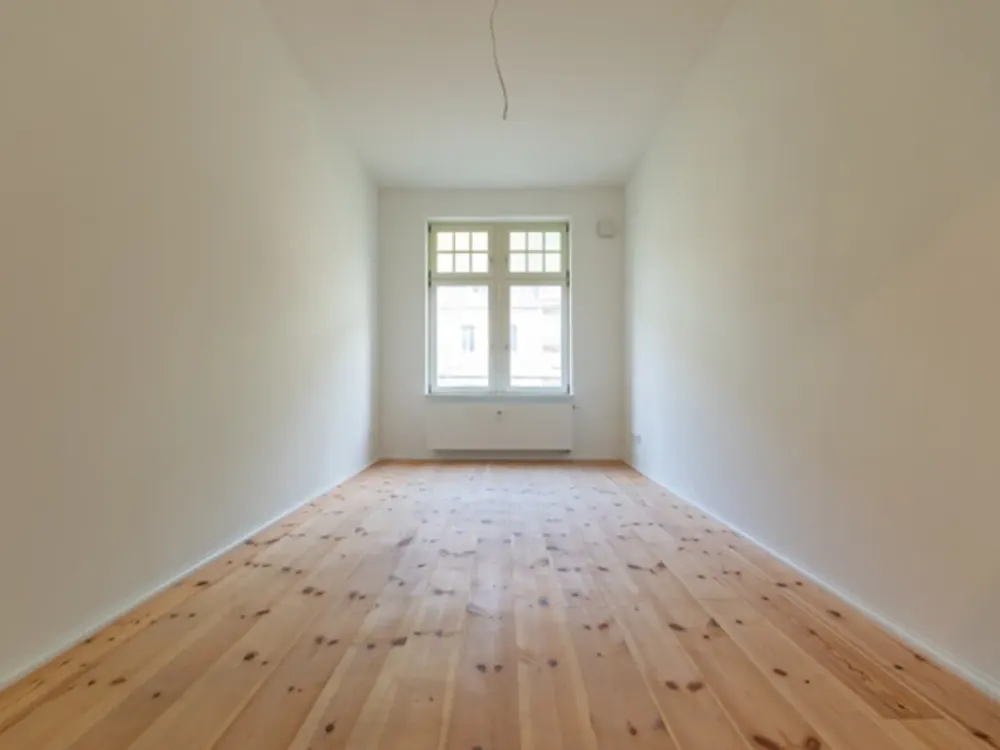 Elegant Family Apartment with High-Quality Features | Eat-in Kitchen | Floorboards | Wooden Doors