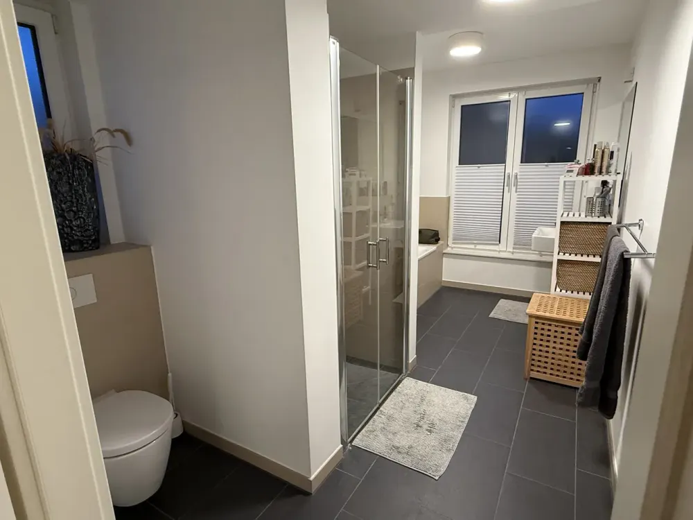 Modern Maisonette Apartment with 102.8 m², Balcony & Terrace in Köln Weiden