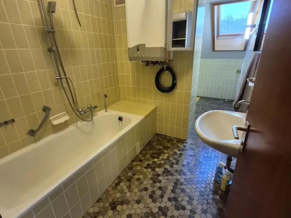 Schöne 2 ZKB-Wohnung mit Dachterrasse!