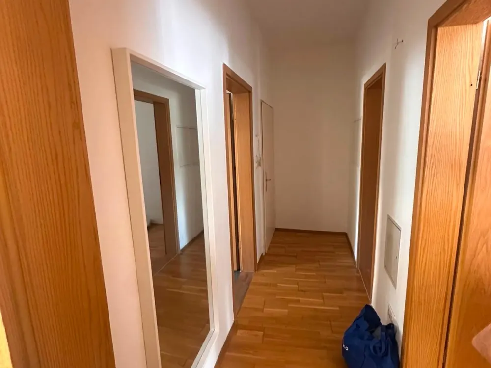 Nachmieter gesucht: 2-Zimmer-Wohnung in Frankfurt-Niederrad