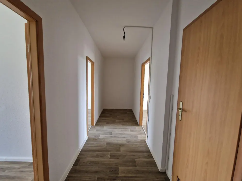 **JETZT EINZIEHEN**3-Zimmer-Wohnung // Balkon // 4.OG // Bad mit Wanne // ab sofort