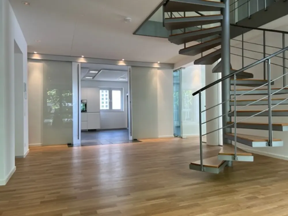 Aparte Loft- Wohnung im Industriedesign, Wohnen und Arbeiten auf einer Fläche