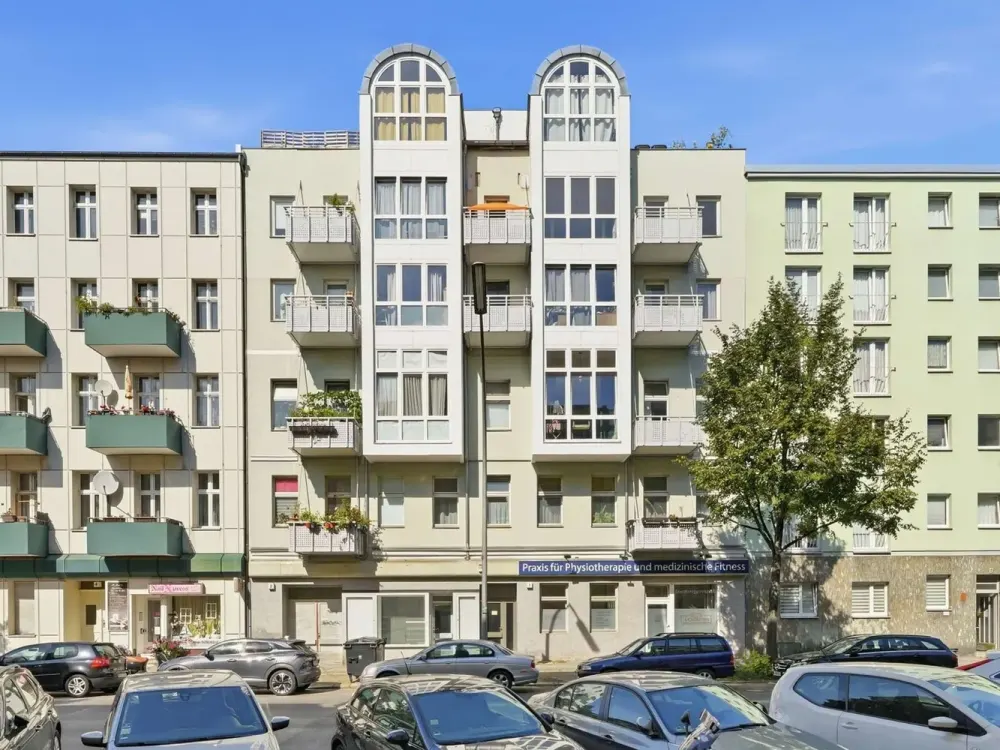 Dachgeschosswohnung in Charlottenburg, 6 Zimmer, Dachterrasse & 3 Balkone