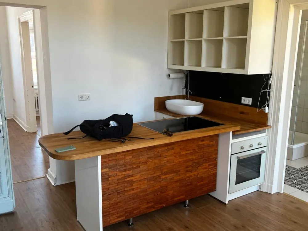 Schöne Altbauwohnung in Krefeld 2 Zimmer Schwertstr.24