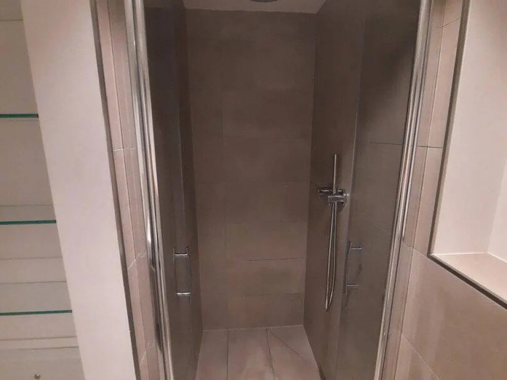 Modernes Apartment im Neubau im Gallusviertel, Monatsweise