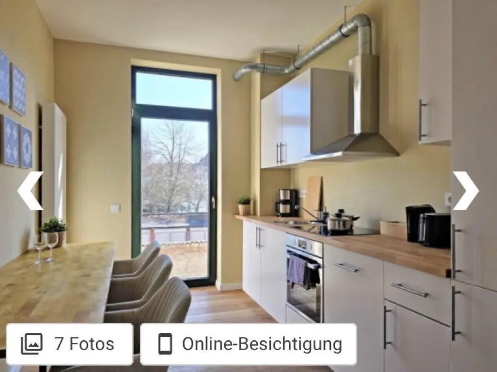 Modern Shared Apartment Room
