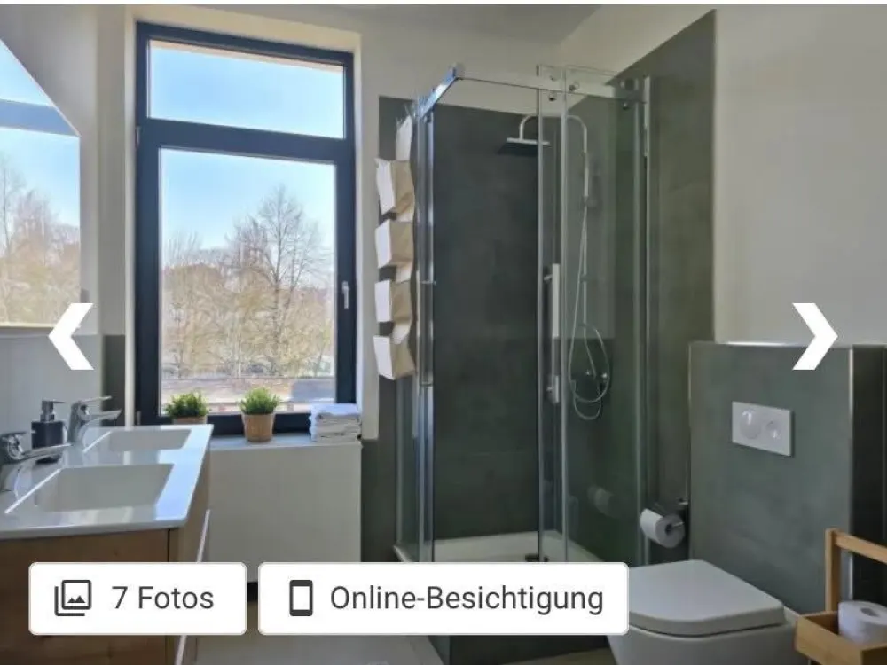 Modern Shared Apartment Room
