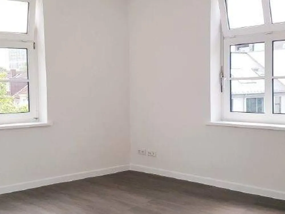 Moderne 2 Zimmer Whg. im Dachgeschoss