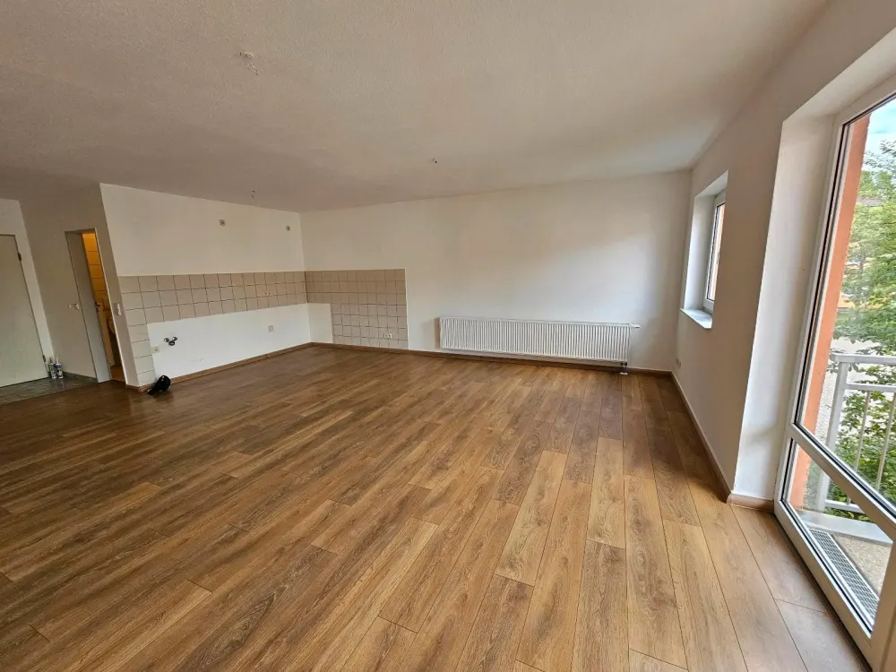 Nachmieter gesucht bei Leipzig, 48 m² Wohnung mit Balkon, Küche
