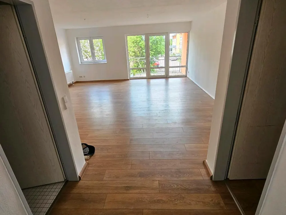 Nachmieter gesucht bei Leipzig, 48 m² Wohnung mit Balkon, Küche