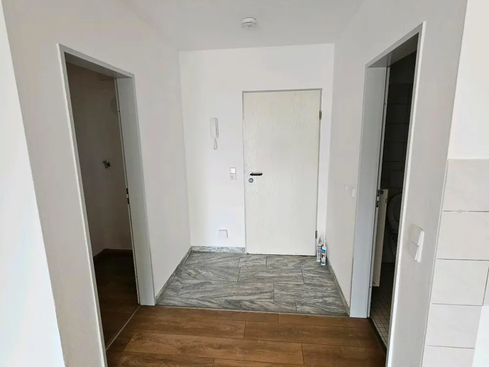 Nachmieter gesucht bei Leipzig, 48 m² Wohnung mit Balkon, Küche