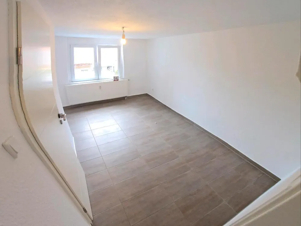 2-Zimmer-Wohnung in Hannover-Mitte zur gewerblichen Vermietung.