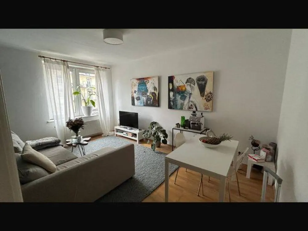 Wunderschöne zentrale 2-Zi.-Whg.