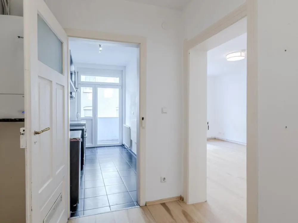 Charmante 2-Zimmer-Wohnung mit Balkon in Stuttgart-Mitte