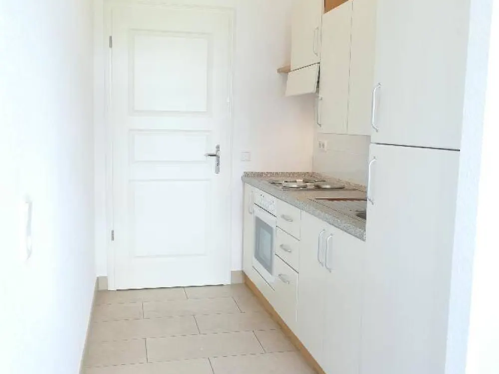 Für Senioren oder hilfsbedürftige Menschen: Kleine Zwei-Zimmer Wohnung in Seniorenanlage "Am Waller Park"