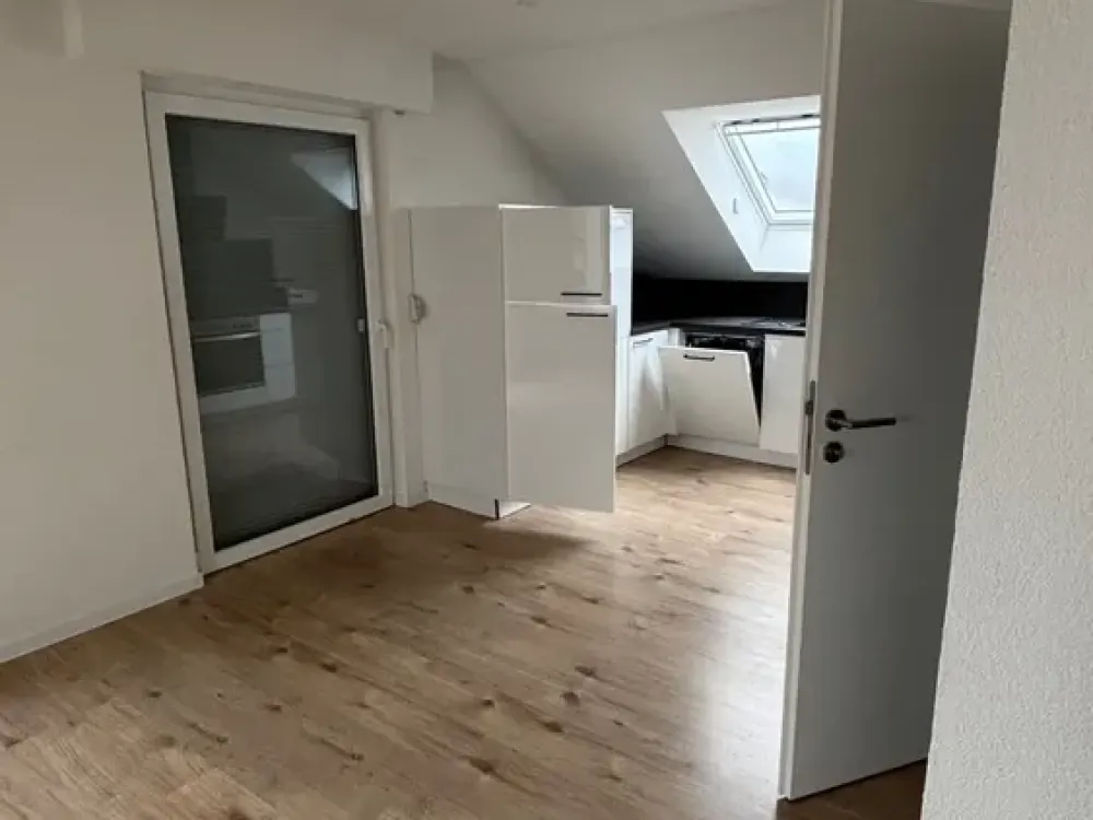 2-Zimmer-DG-Wohnung in Möhringen