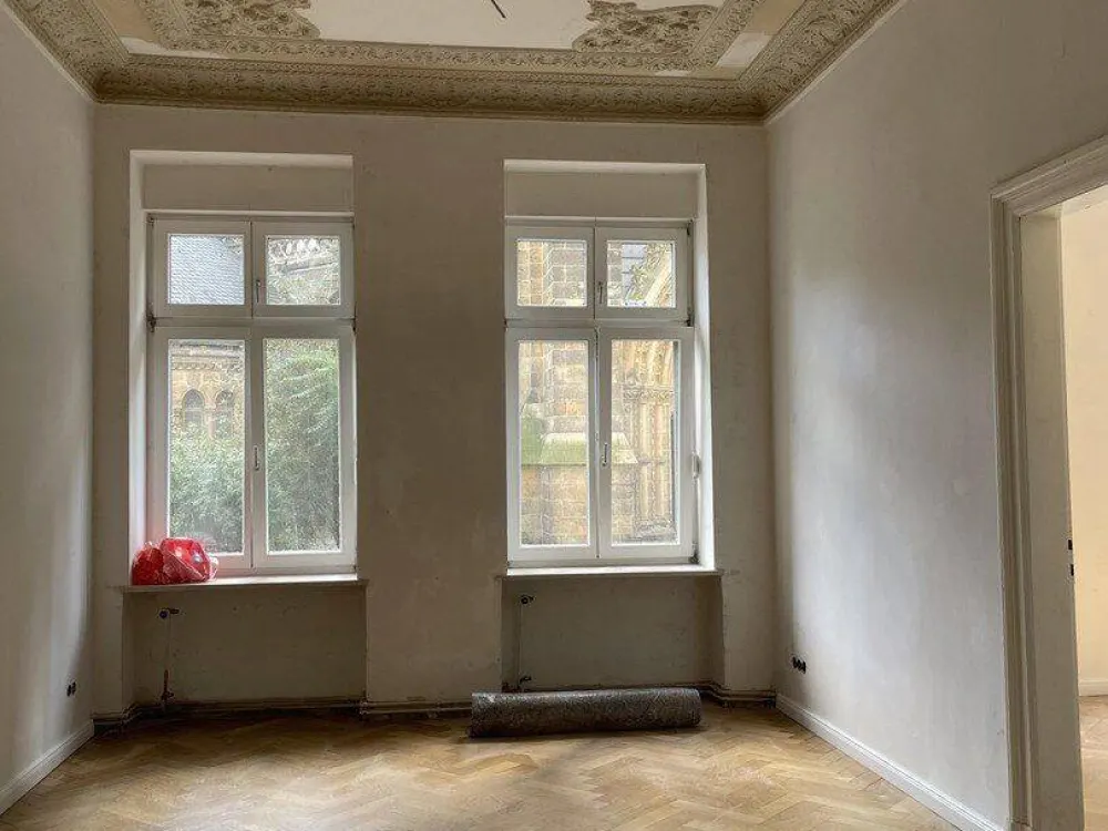 Exklusive 5-Zimmer-Wohnung nach hochwertiger Totalsanierung mit Garten, BBQ & Spielplatz