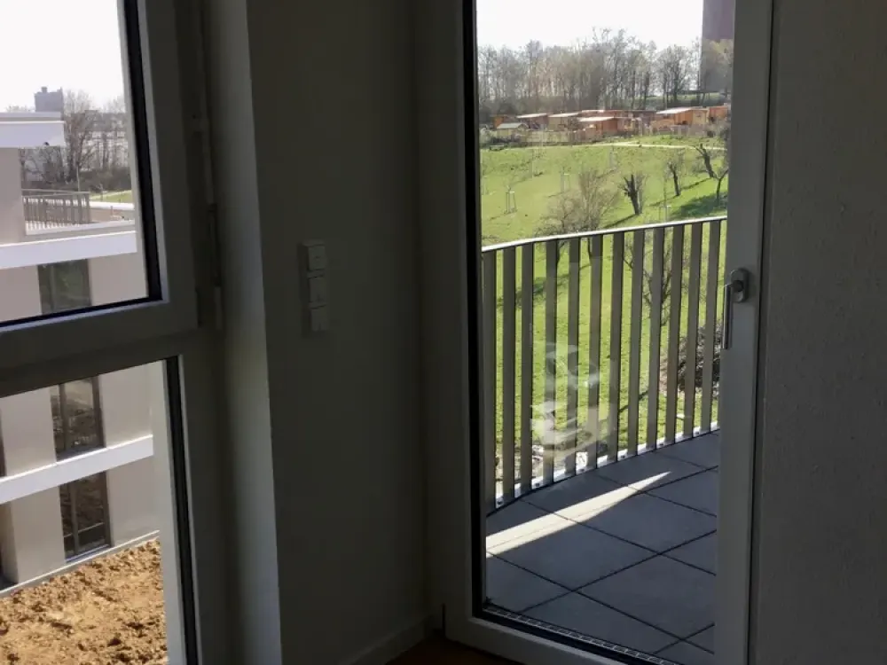 0029/W195-41 - Attraktive 3,5- Zimmer-Neubau-Wohnung mit Balkon