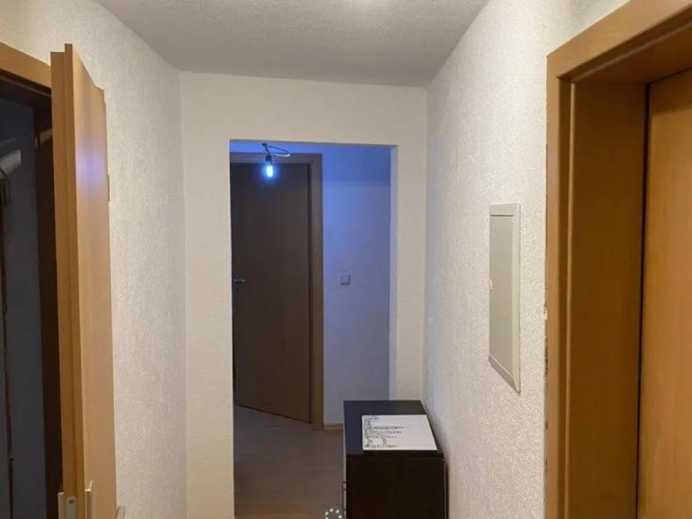 Schönes WG Zimmer im 2.OG ab 1.12