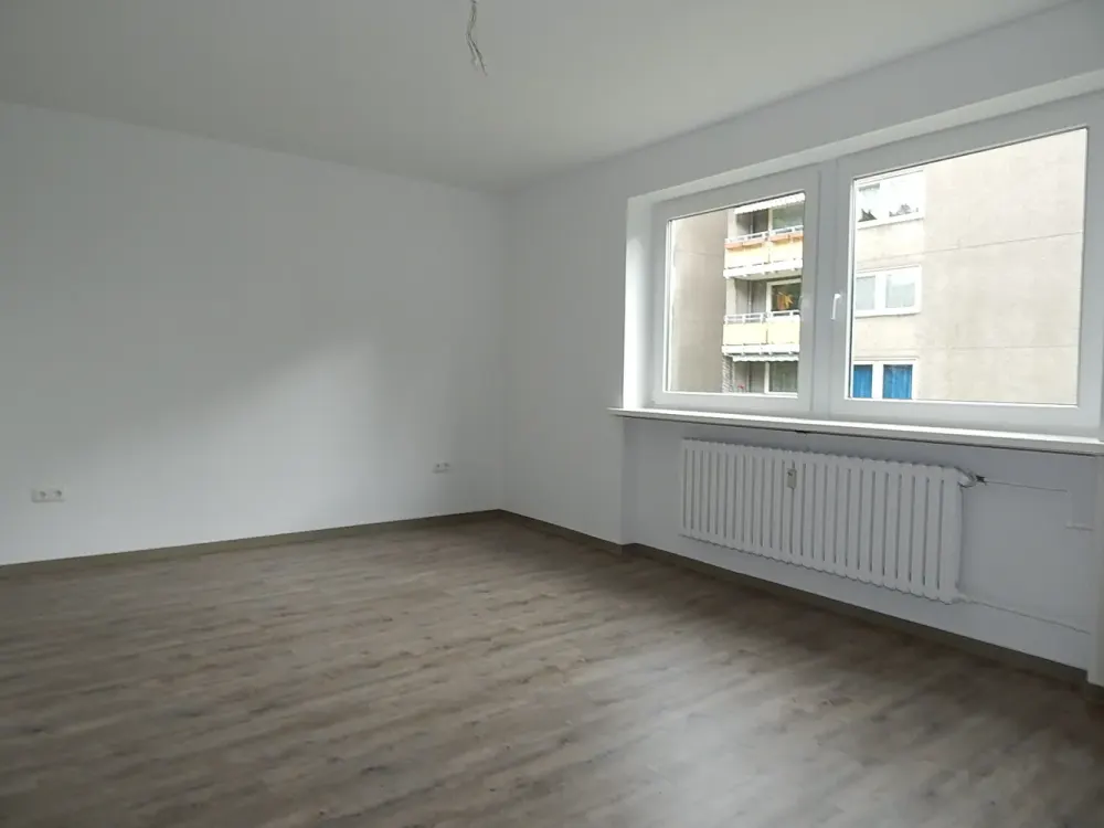 Bald verfügbar! 2 Zimmerwohnung mit Balkon. WBS erforderlich.