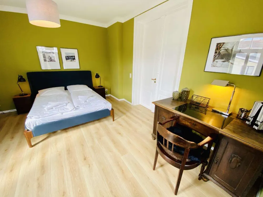 Möblierte großzügige Wohnung in Top-Lage