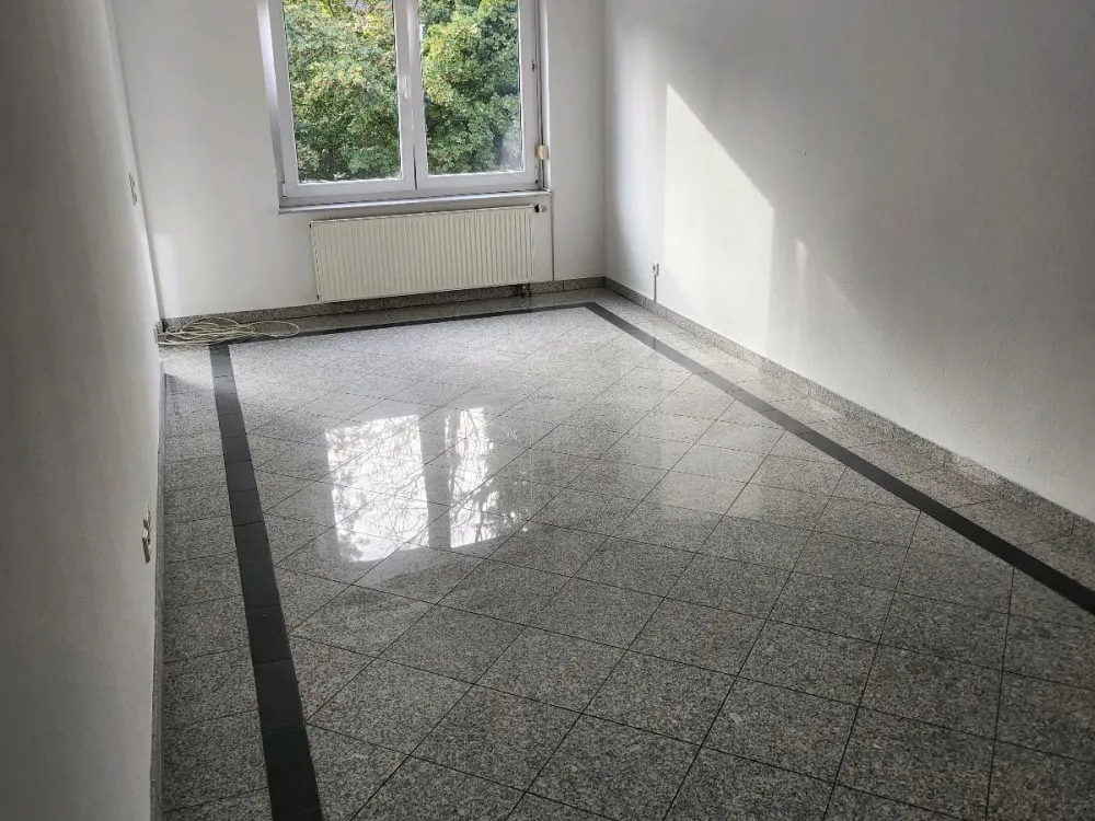 Moderne 4,5-Zimmer-Erdgeschosswohnung in Marbach a. N.