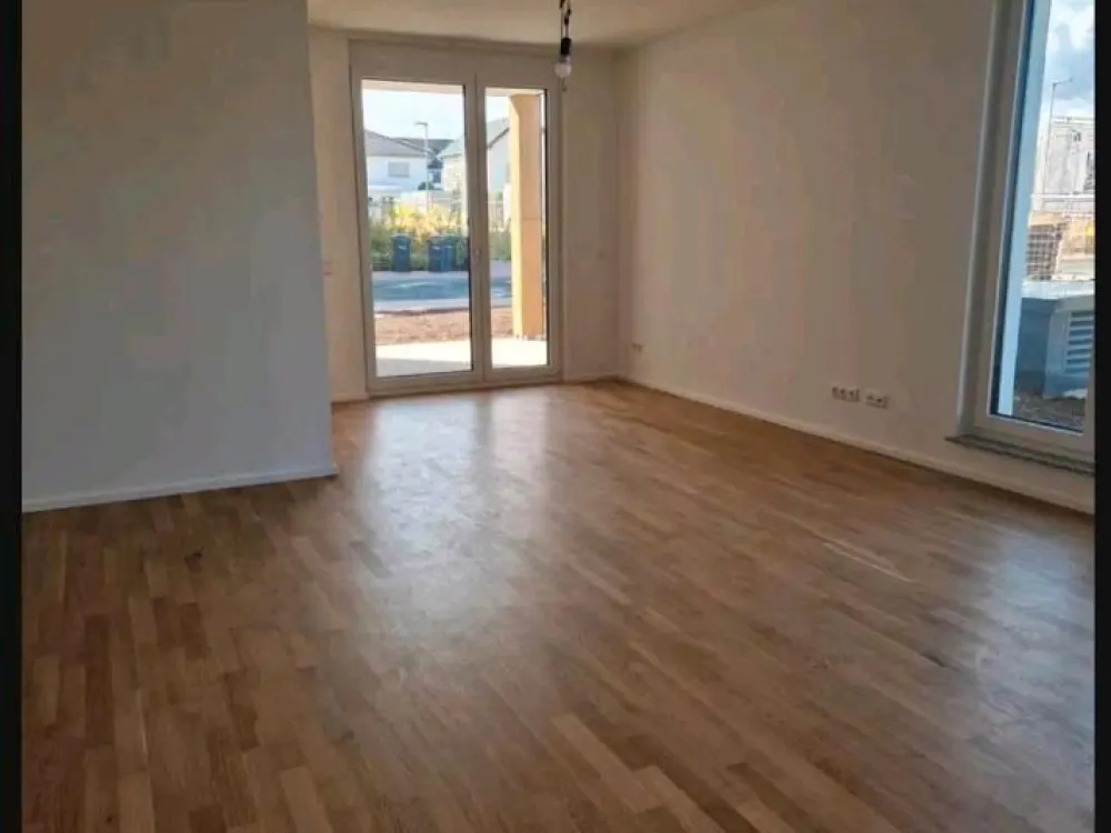Erstbezug! 4-Zimmer-Wohnung inkl. EBK mit großem Garten nahe Ffm