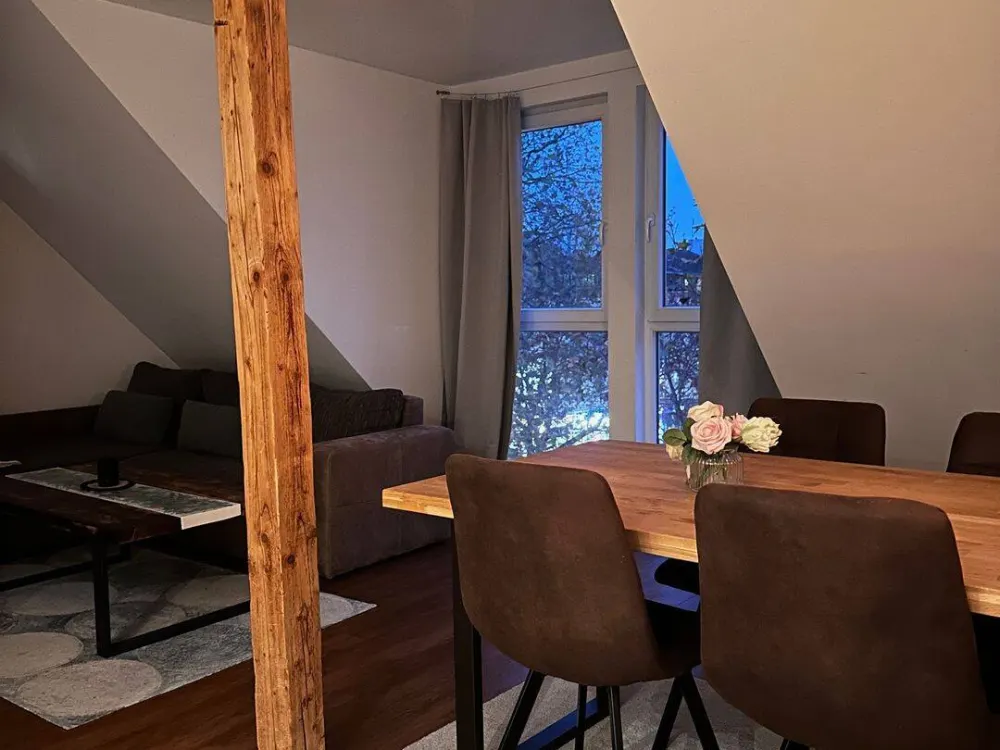 Gemütliche Dachgeschoss Wohnung