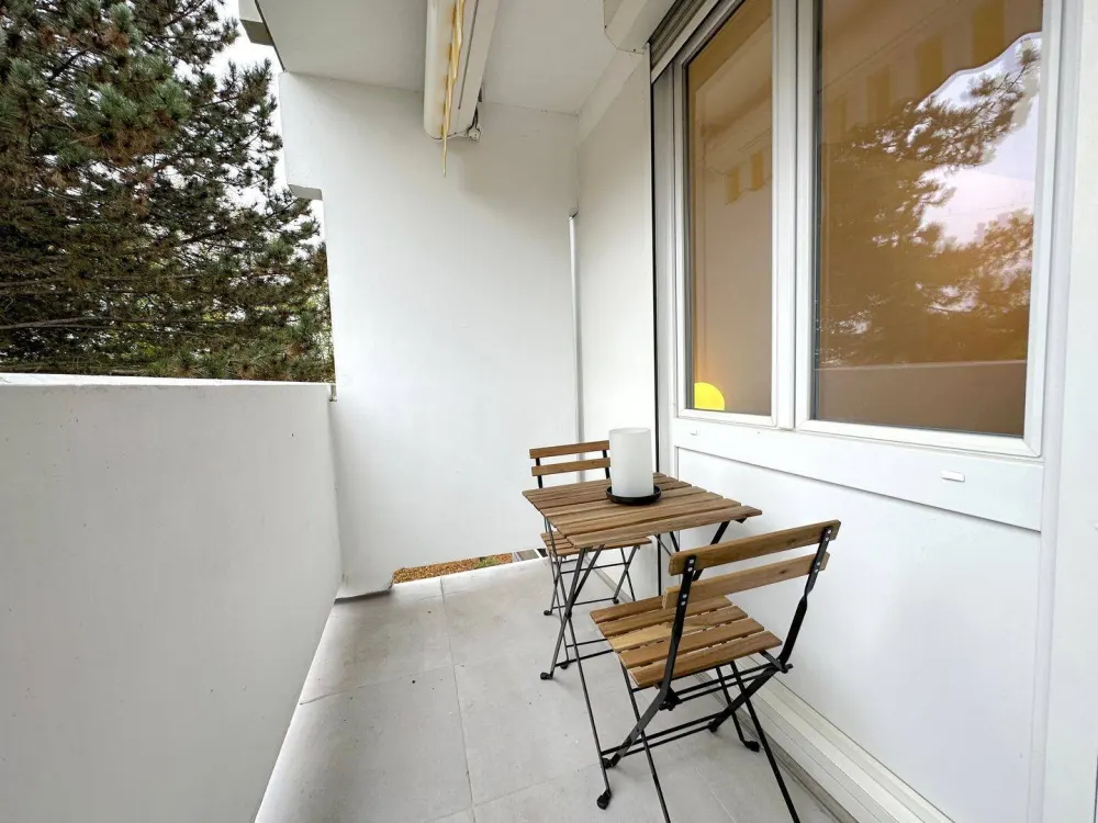 ?? Freie Zimmer in einer 4er-WG in Frankfurt am Main - Nied - Convertystraße 61!