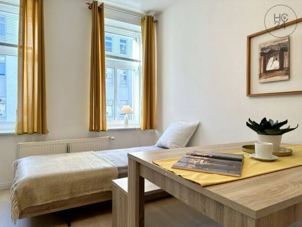 Möblierte Wohnung in Leipzig-Gohlis mit zwei separaten Schlafzimmern / nahe DHL, Porsche, BMW