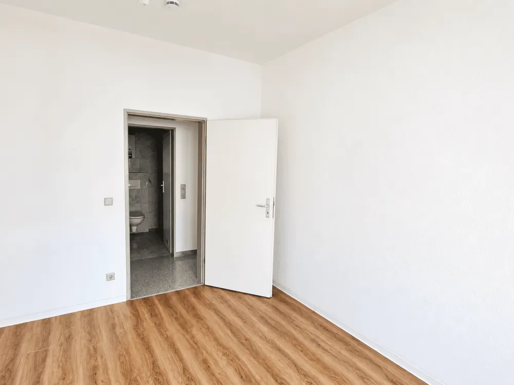 Schöne 2 Zimmer Wohnung in zentraler Lage von Alt-Saarbrücken