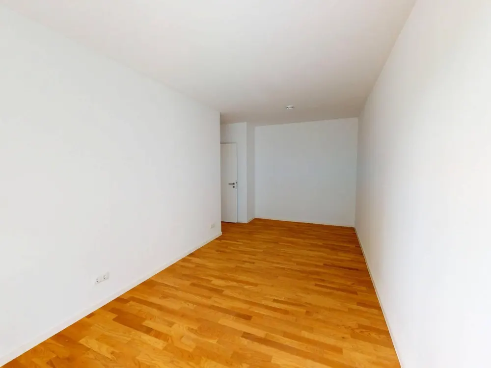 Über den Dächern Lichtenbergs: 3-Zimmer-Wohnung mit 2 Balkonen in 'Ferdinands Garden'