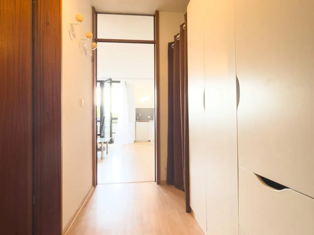 Kompaktes Zuhause am Wöhrder See, Balkon, Aufzug & TG-Stellplatz