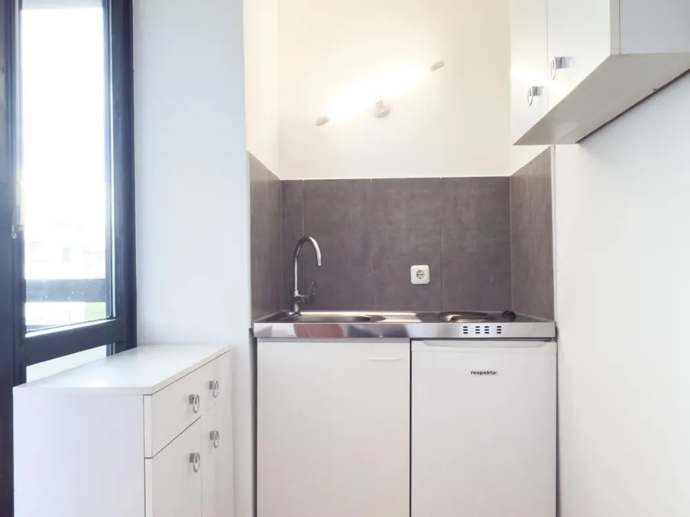Kompaktes Zuhause am Wöhrder See, Balkon, Aufzug & TG-Stellplatz