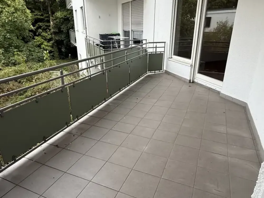 +++ MODERNE 2- ZIMMERWOHNUNG MIT BALKON - DIREKT AM NIDDAPARK +++