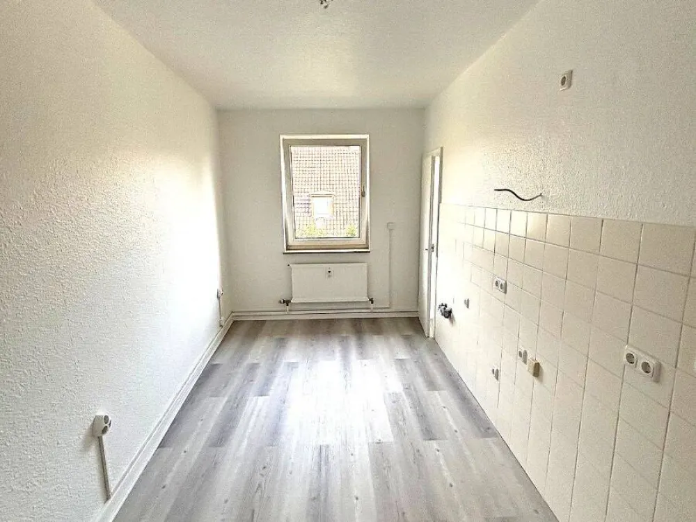 Frisch renoviertes Wohlfühlen: 3 ZKB in ruhiger Top-Lage von Kassel-Wehlheiden