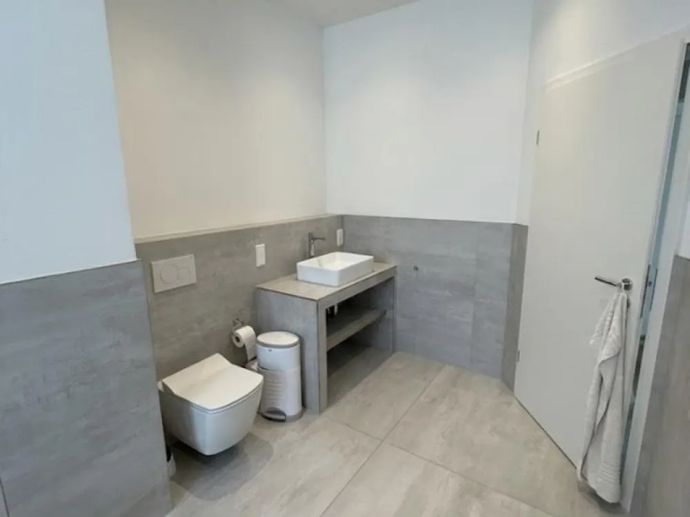 Großzügige 4-Zimmer-Wohnung mit 120 m² in Hannover Ahlem