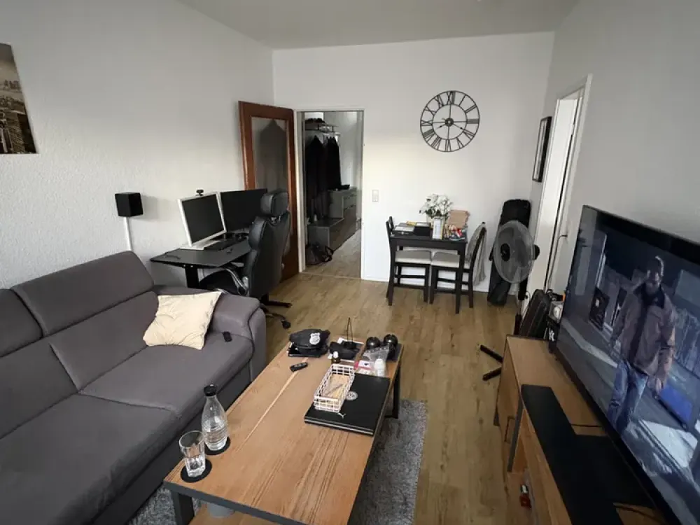 Kompaktes Wohnen in Köln: 2-Zimmer-Wohnung mit Balkon ab 15.10.26