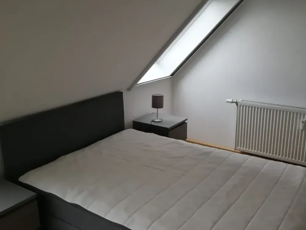 Fully Furnished 2-Room Attic Apartment in Köln-Meschenich
