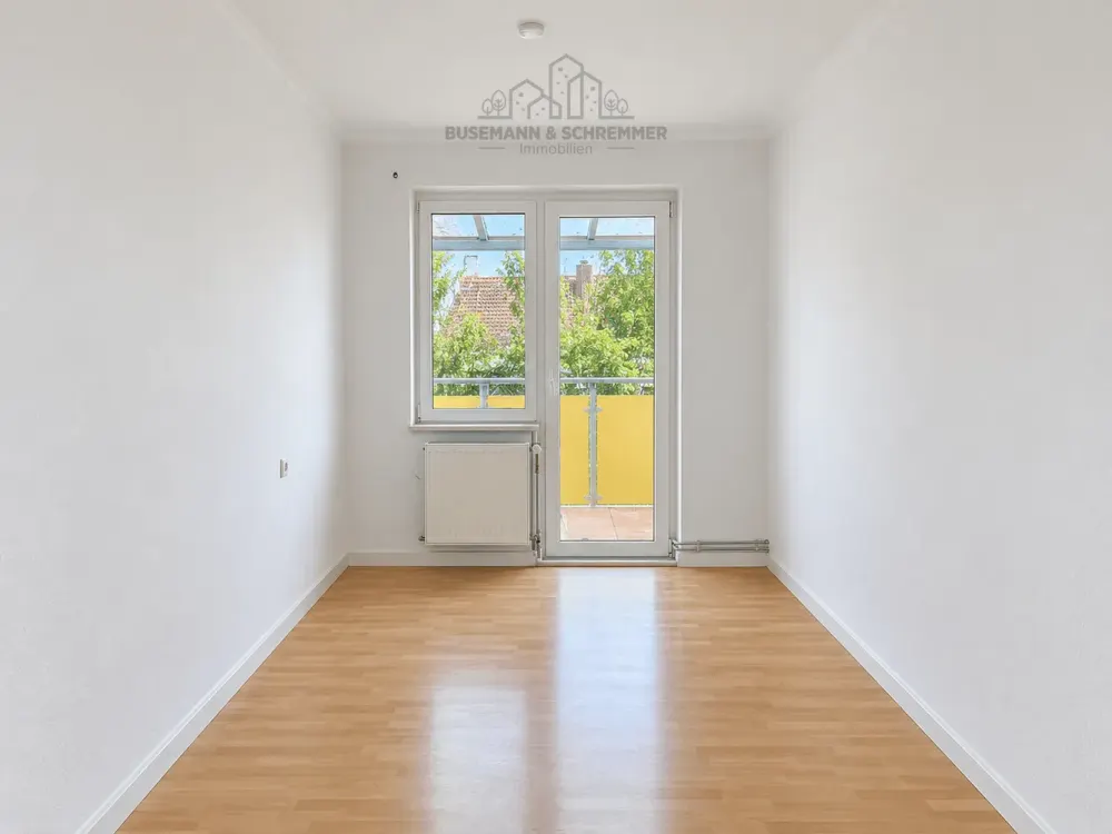 Modernisierte 2-Zimmer Wohnung mit Balkon in der Südstadt