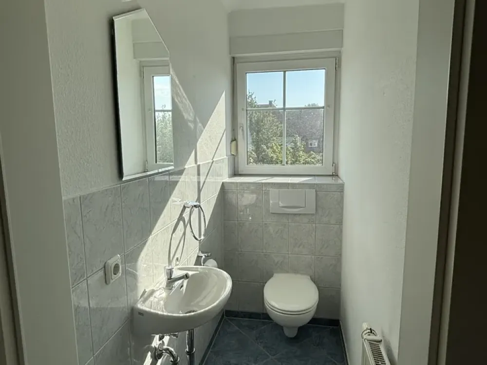 Zentrumsnahe, helle 2 - Zimmer Wohnung