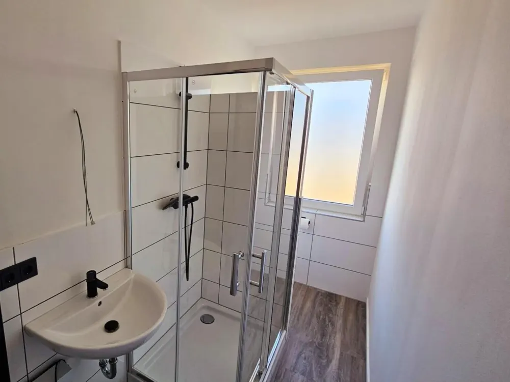 Kernsanierte 2 Zimmer Wohnung zu vermieten