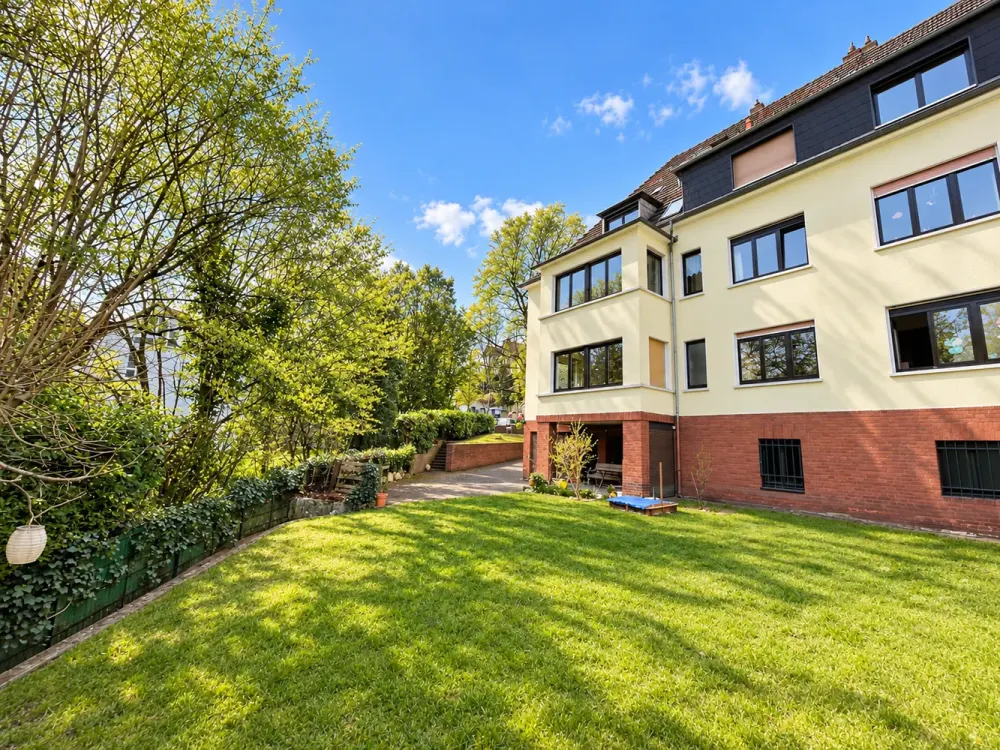 Triller - Sunny 4-Room Apartment with Style