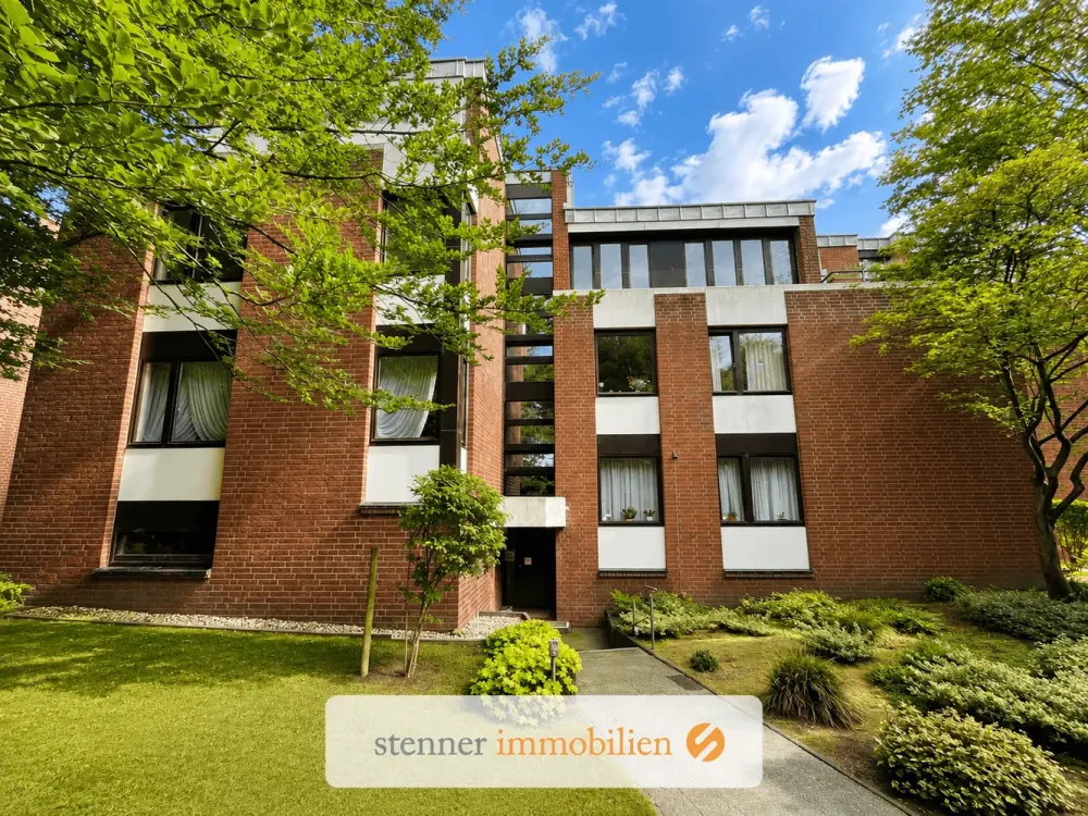 01.11.: moderne 2,5-Zimmer-Wohnung mit Tiefgaragenstellplatz und Balkon in Hummelsbüttel!